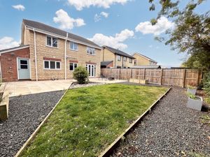 Photo 16- click for photo gallery